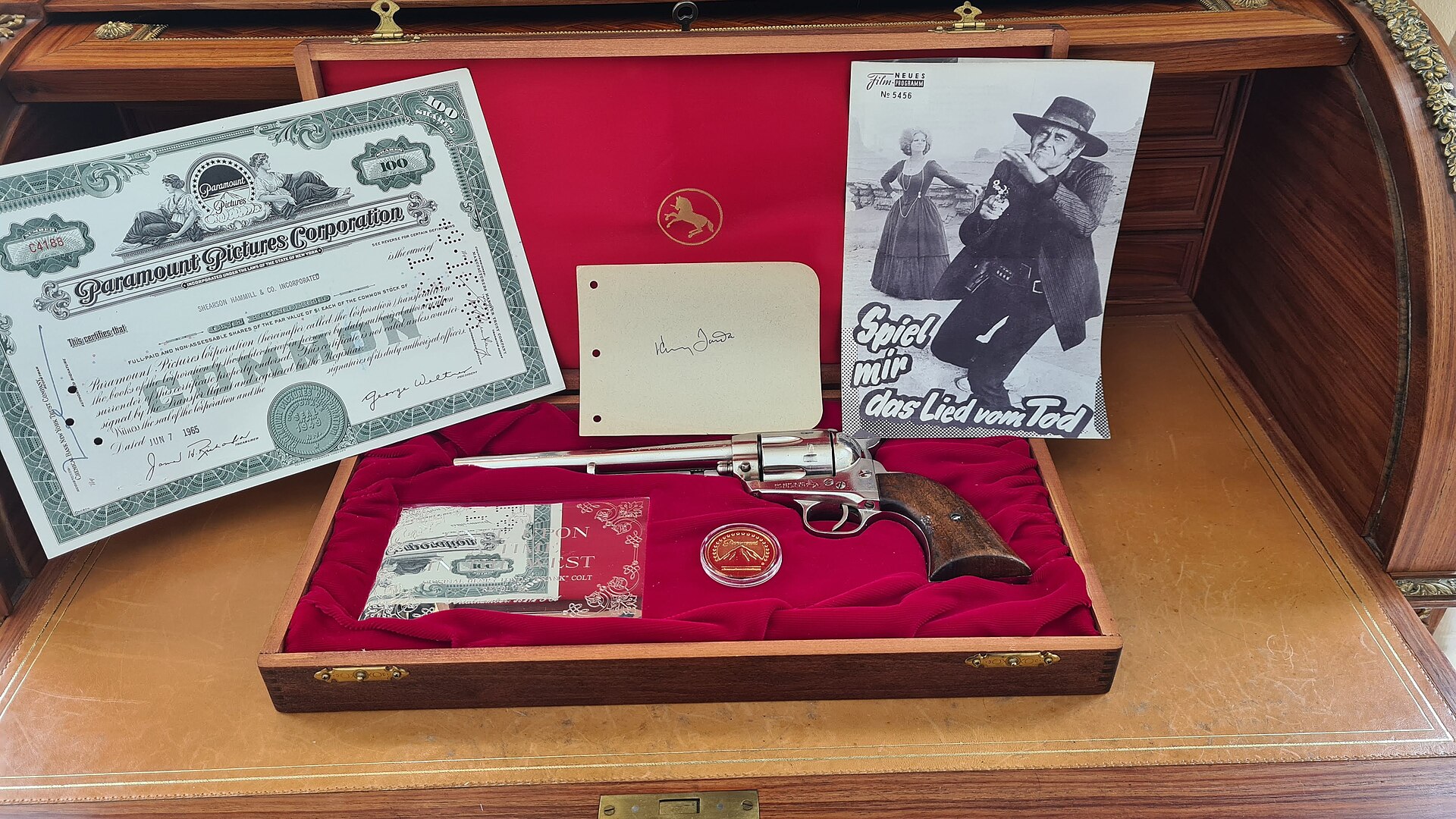 Imagem de referência relacionada a C'era una volta il West, item descrito como filme de 1968 dirigido por Sergio Leone
