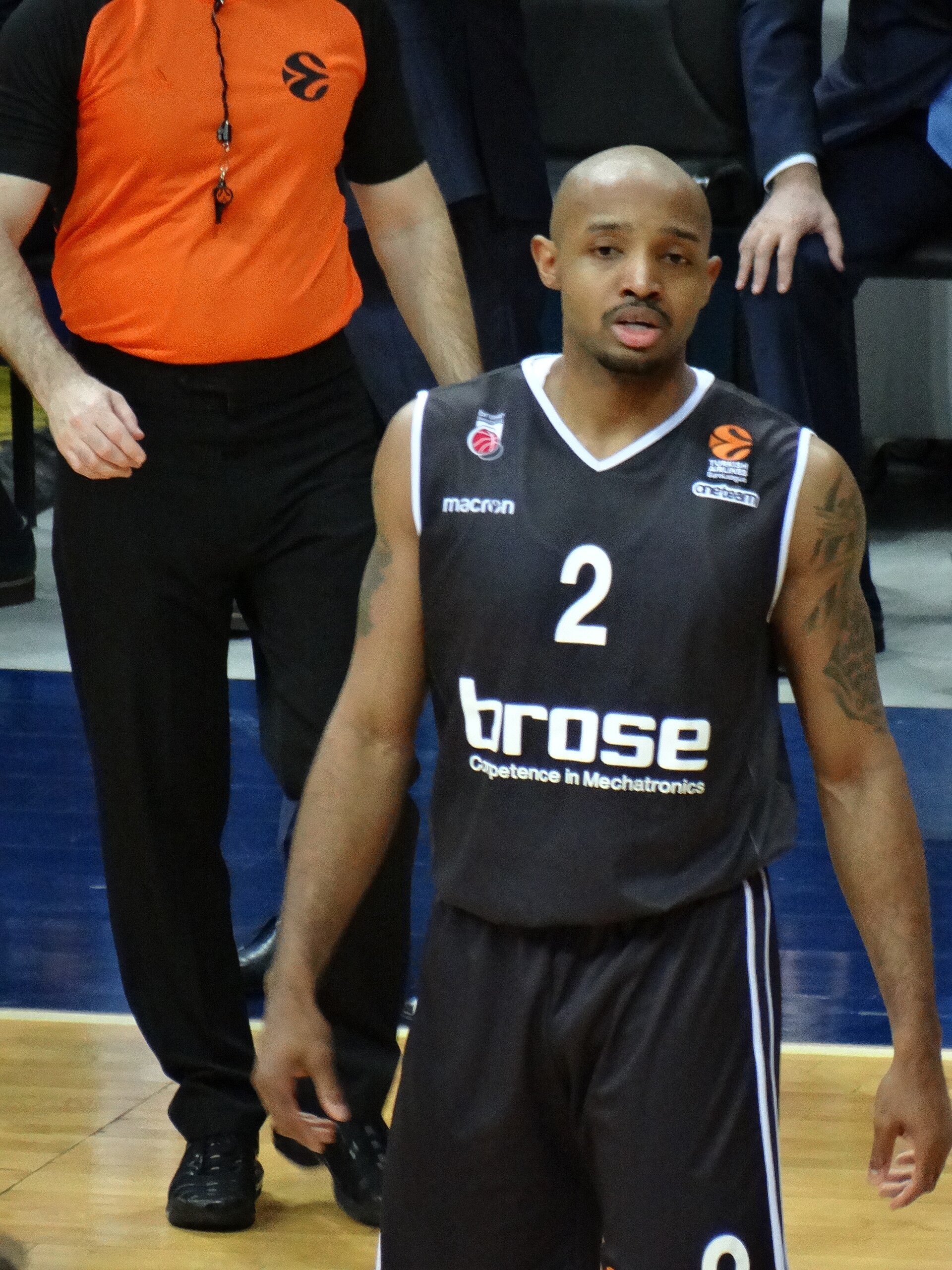 Imagem de referência relacionada a Ricky Hickman, item descrito como basquetebolista estadunidense
