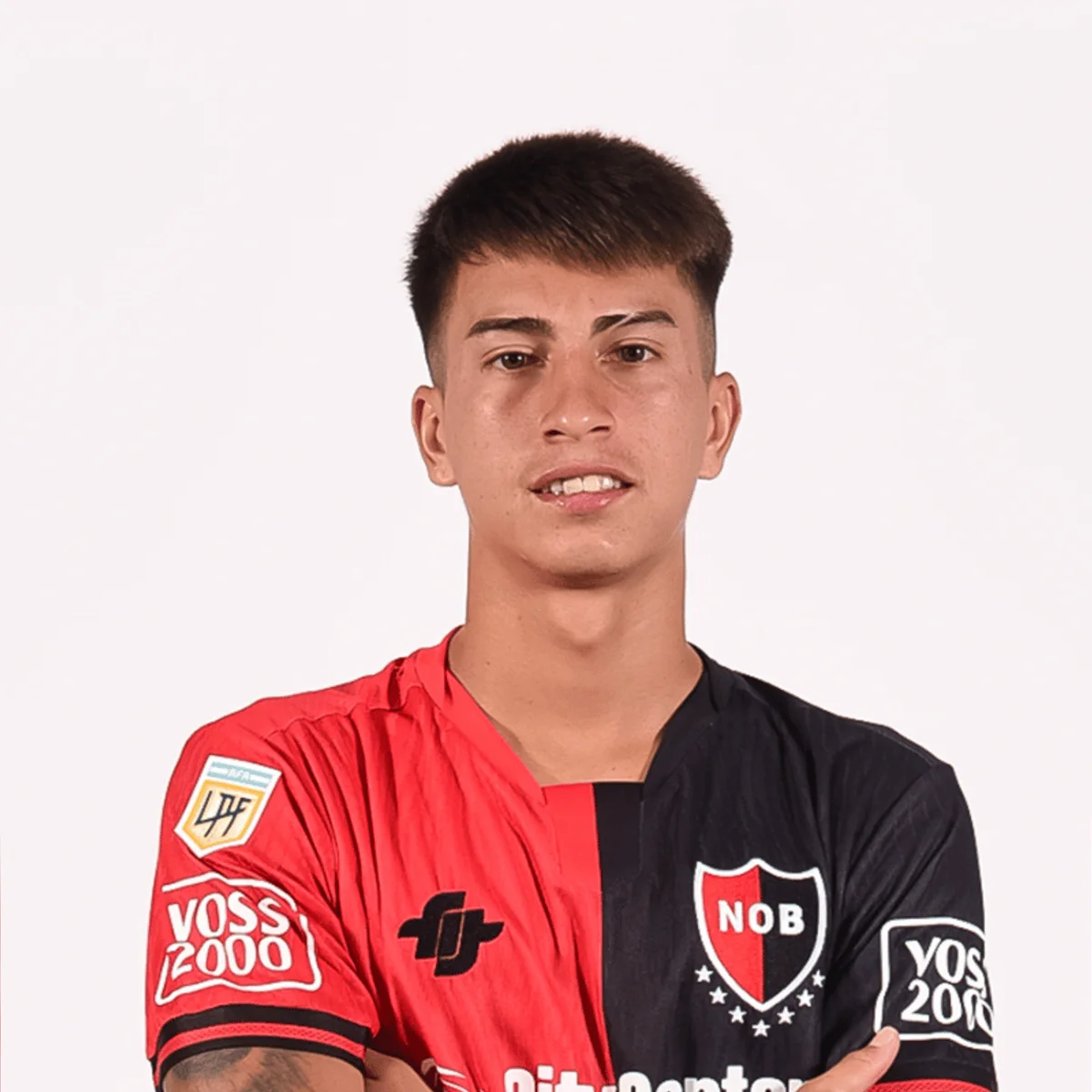 Meia do Newell's Old Boys é detido na Argentina por porte ilegal de arma