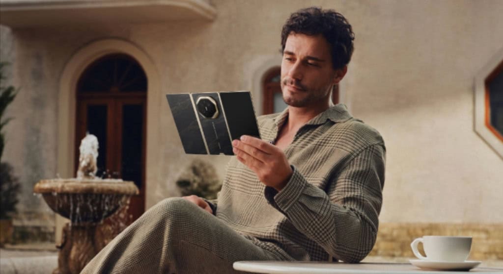 Resumo do OD: Huawei, Xiaomi, Motorola e Apple travam batalha de dobráveis na semana
