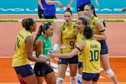 A Seleção dominou as chilenas no Maracanãzinho