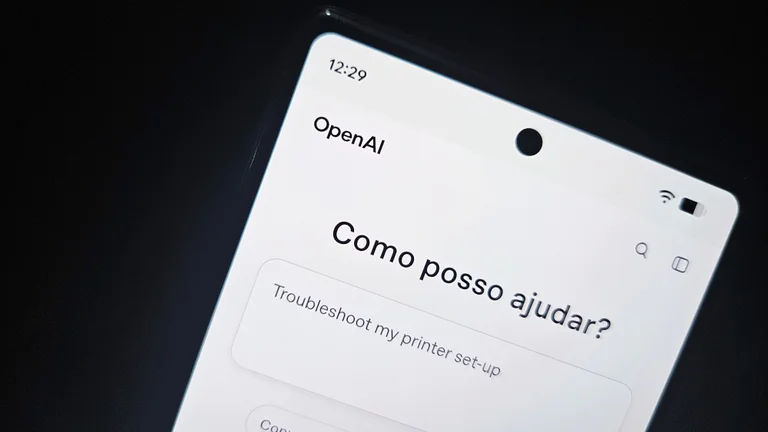 OpenAI usou mil robôs para decifrar equação centenária dos fluidos